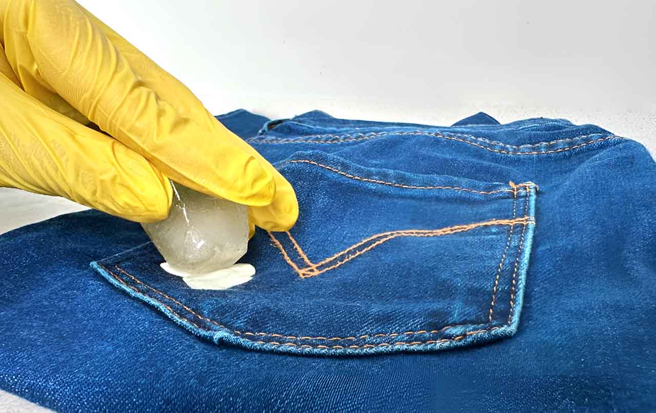 7 astuces pour enlever du chewinggum sur un vêtement Recette Facile
