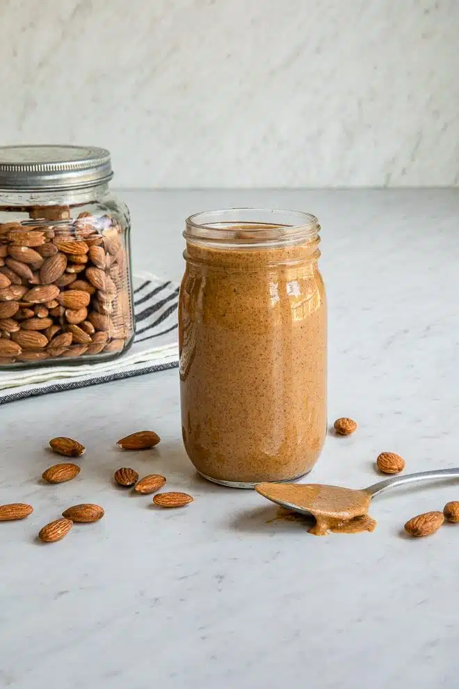 Purée d’amande. Source : recettefacile
