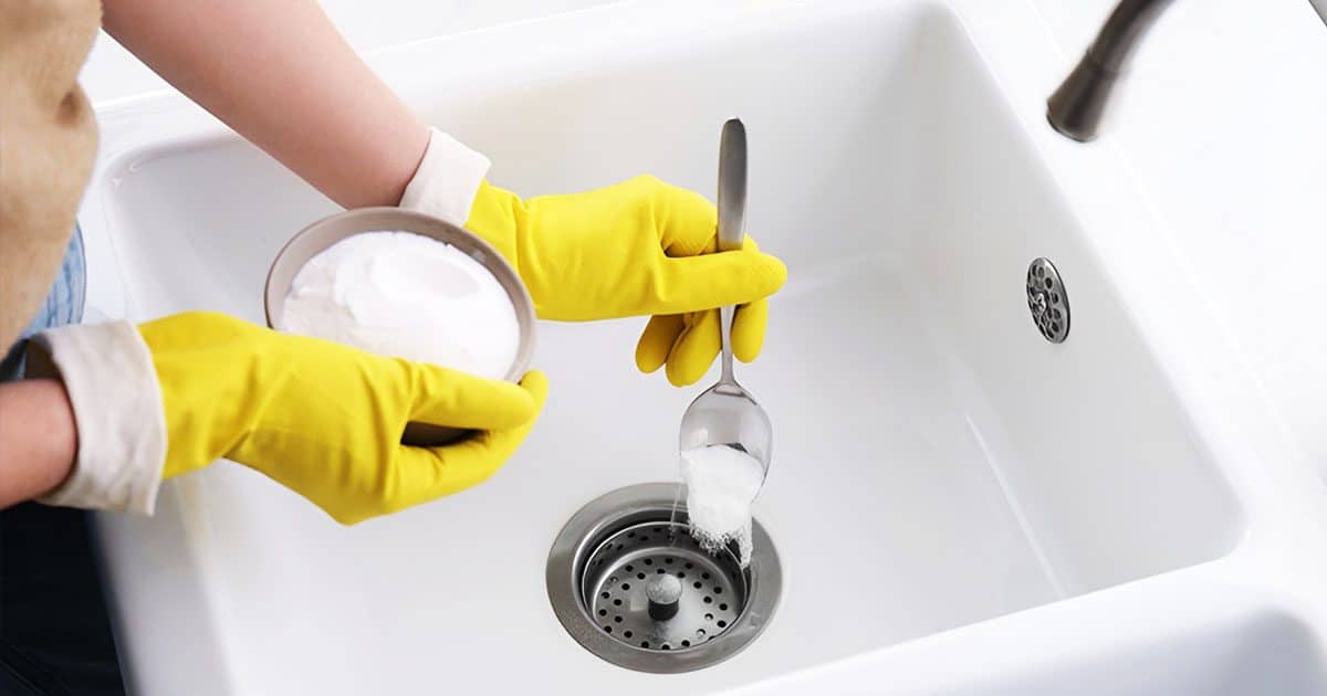 Comment entretenir son évier avec du bicarbonate de soude
