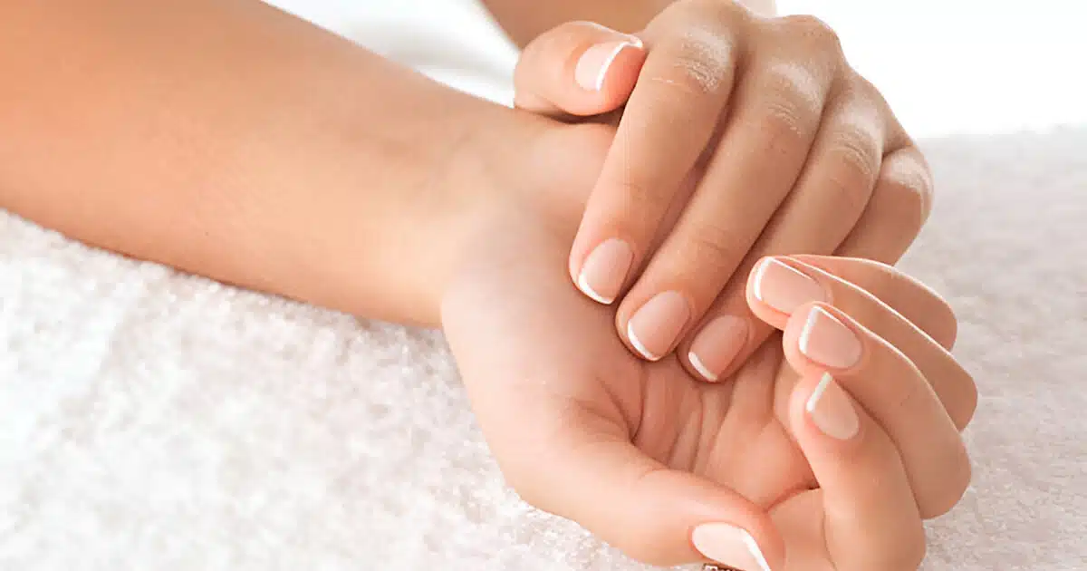 L’astuce pour faire pousser les ongles et prévenir leur casse