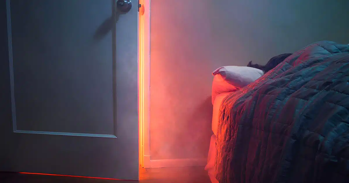 Pourquoi devriez-vous toujours fermer la porte de votre chambre avant de dormir ?