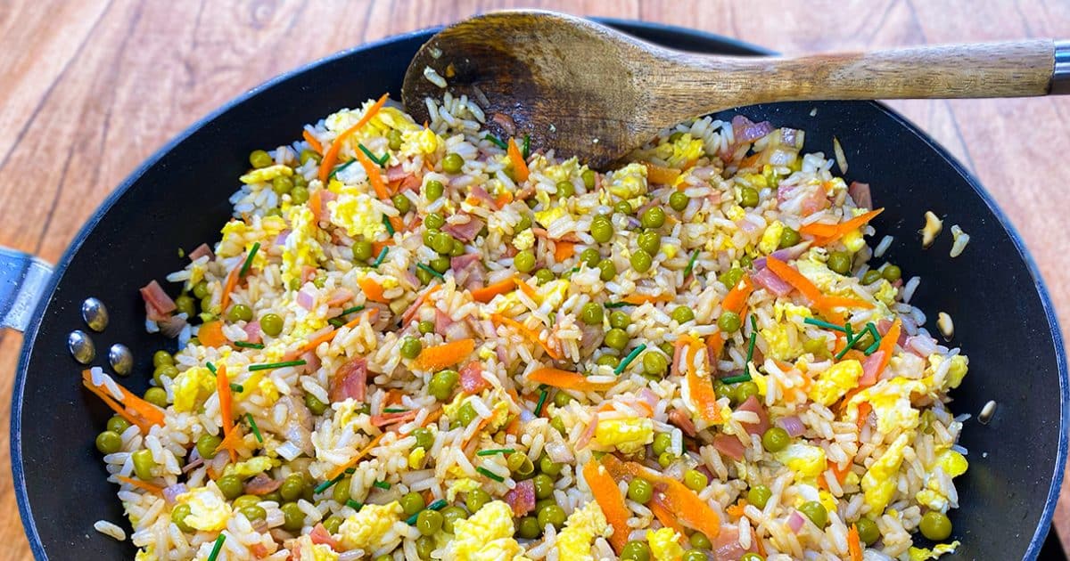 Recette de riz cantonais traditionnelle